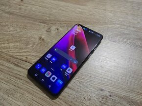 Oneplus 9 plefunkcny so 120Hz Amoled displejom snapdragon 88