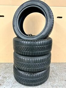 Pirelli sottozero3 zimne 215/55 r17 dot3921