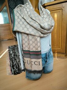 Luxusný  šál Gucci + ponožky Gucci  ako darček