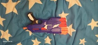 Nerf dual strike