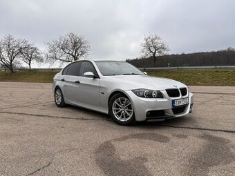 Bmw e90 320i