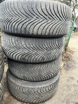 215/55r17