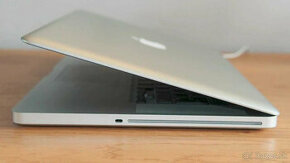Predám Macbook Pro 2012 na náhradné diely