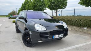 PORSCHE CAYENNE S - 1