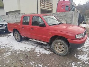 Mazda b2500,Ford ranger