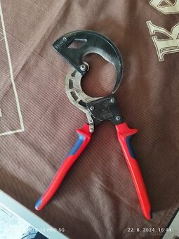 Knipex - 1