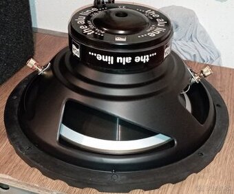 BOA 300 AW ....pasivny subwoofer 350W ....