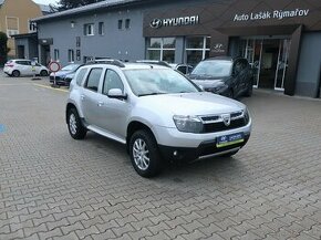 Dacia Duster 1.6i 77kW 4x4 KLIMA ČR 1MAJITEL SERVISKA TAŽNÉ - 1