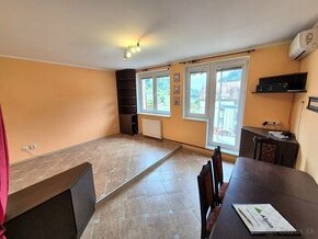 3-izbový byt s balkónom / 69 m2 / - Žilina ( Divinka )