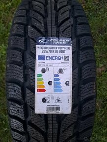 Zimne 235/70 R16