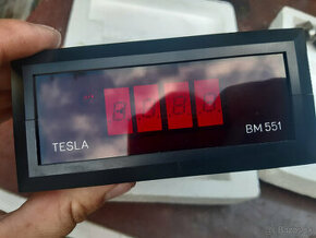 Tesla BM551 voltmeter - 1