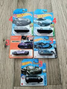 Autíčka Hotwheels McLaren