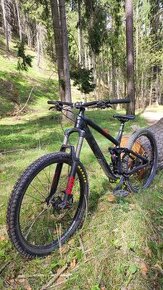 Celoodpružený bicykel Trek Fuel EX8 velkosť M