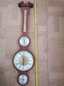 retro drevene hodiny, barometer, teplomer