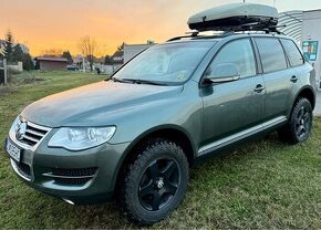 VW TOUAREG 2.5TDi R5 4X4 MANUÁL 6 128kw