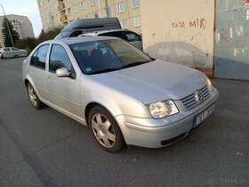 Prodám VW Bora 1.6.16v jeden majitel v ČR