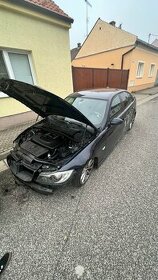 BMW 320D - 1