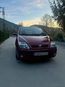 Renault scenic 1.9 dci 75 kW - 1