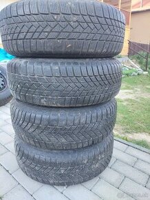 Predam kolesa na berlingo  195/65 R 15