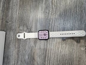 Apple Watch 8  45mm