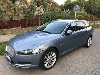 BEZ INVESTICII Jaguar XF Sportbrake 2.2d 200k