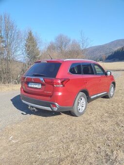 Mitsubishi Outlander  benzin