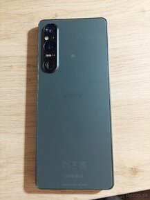 Sony xperia 1 V