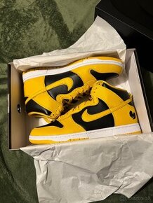 Nike dunk wu tang