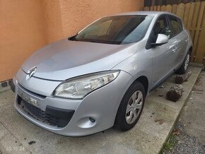 Rozpredam renault clio