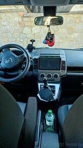 Mazda 5  7miestna