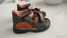 Sandálky Bären-Schuhe 25