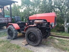 Predám traktor Tatra 805