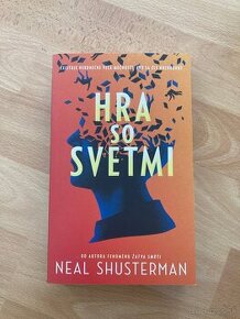 Hra so svetmi neal shusterman