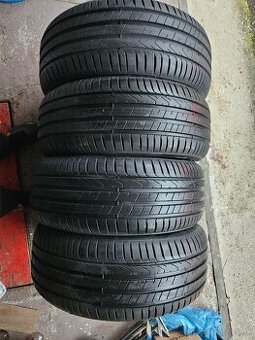 225/45 R18 - 1