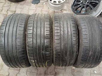 235/55R17 Nokian letné - 1