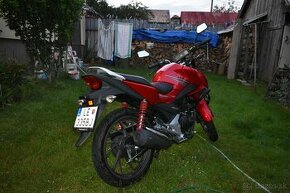 Predám Hondu cb125f