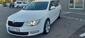 Predám Škoda Superb 3.6 benzín r.v.2013 4x4 DSG6 - 1