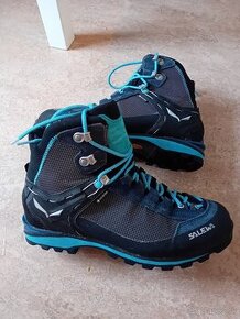 Salewa velkost 38