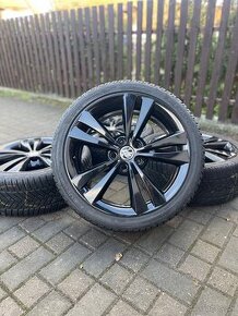 ORIGINÁL Alu Škoda NEPTUNE R18, 5x112 - TOP STAV, ZIMNÍ