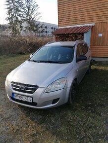 Predám Kia Ceed Kombi 1.6 Crdi 85kw 2008