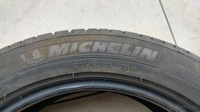 Michelin 225/50 R18