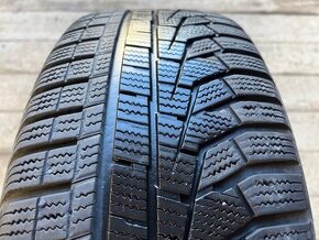 225/60R17 99H Hankook Winter icept evo2