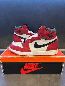 Nike Air Jordan 1 High Chicago Lost and Found