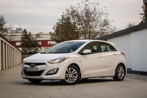 Hyundai i30 1.6i MPI DOHC CVVT Family