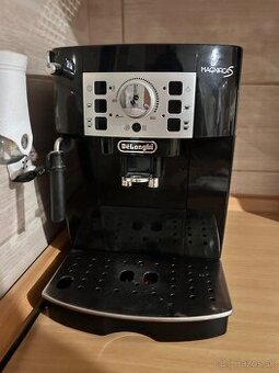 Magnifica S DE LONGHI