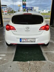 Opel Astra 2,0 CDTI