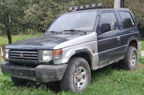 Rozpredám Mitsubishi Pajero II 2.5td superselect easy select - 1