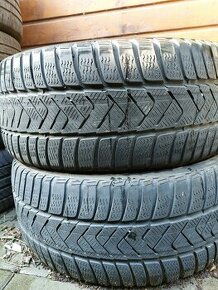 Predám 2ks zimné pneumatiky 235/45R18 98V