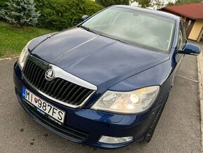 Octavia 2 facelift limuzin