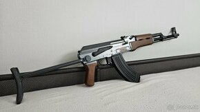 AK-47S - 1